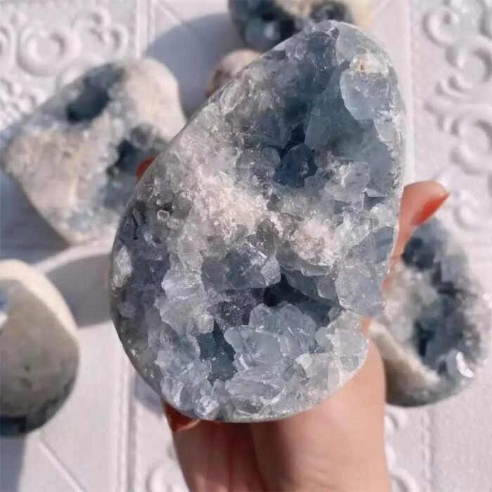 Geode Celestine 3