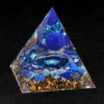 Lapis Lazuli Pyramide