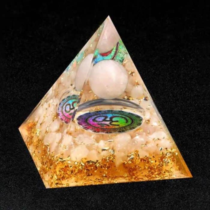 Pyramide Orgonite Quartz Rose